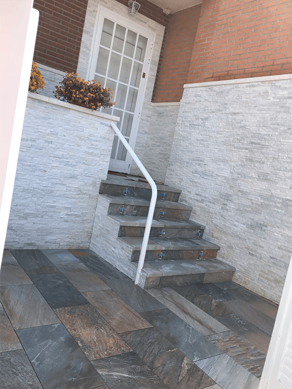 Reforma-de-entrada-y-patio-exterior-en-un-chalet-ubicado-en-Villaviciosa-de-Odon-09